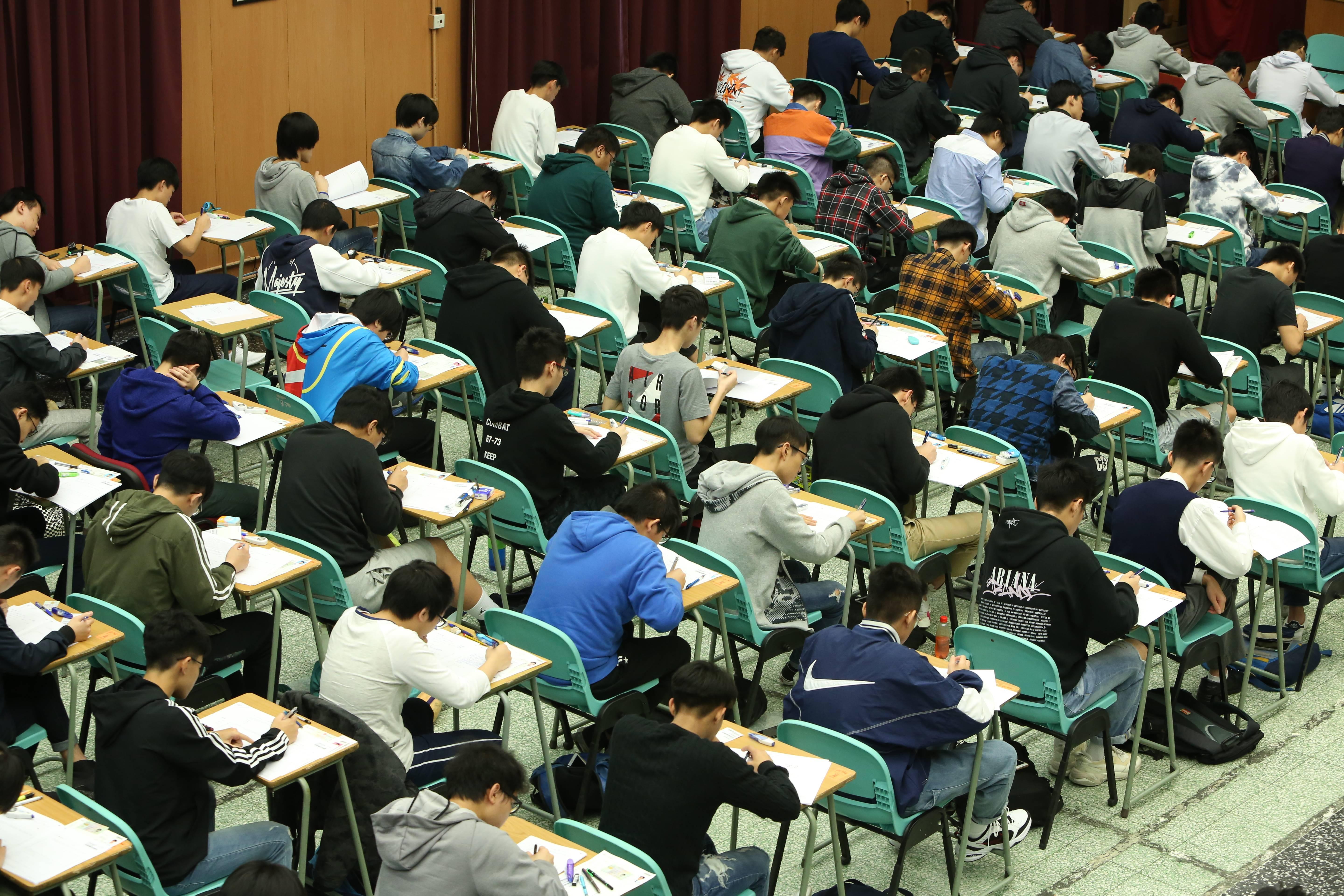 政府推基層學生脫貧計劃　中學校長關注參與者會否被標籤