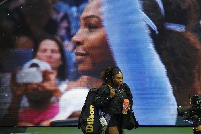 最後一次參與美網的莎蓮娜威廉絲在首圈過關。(路透社)