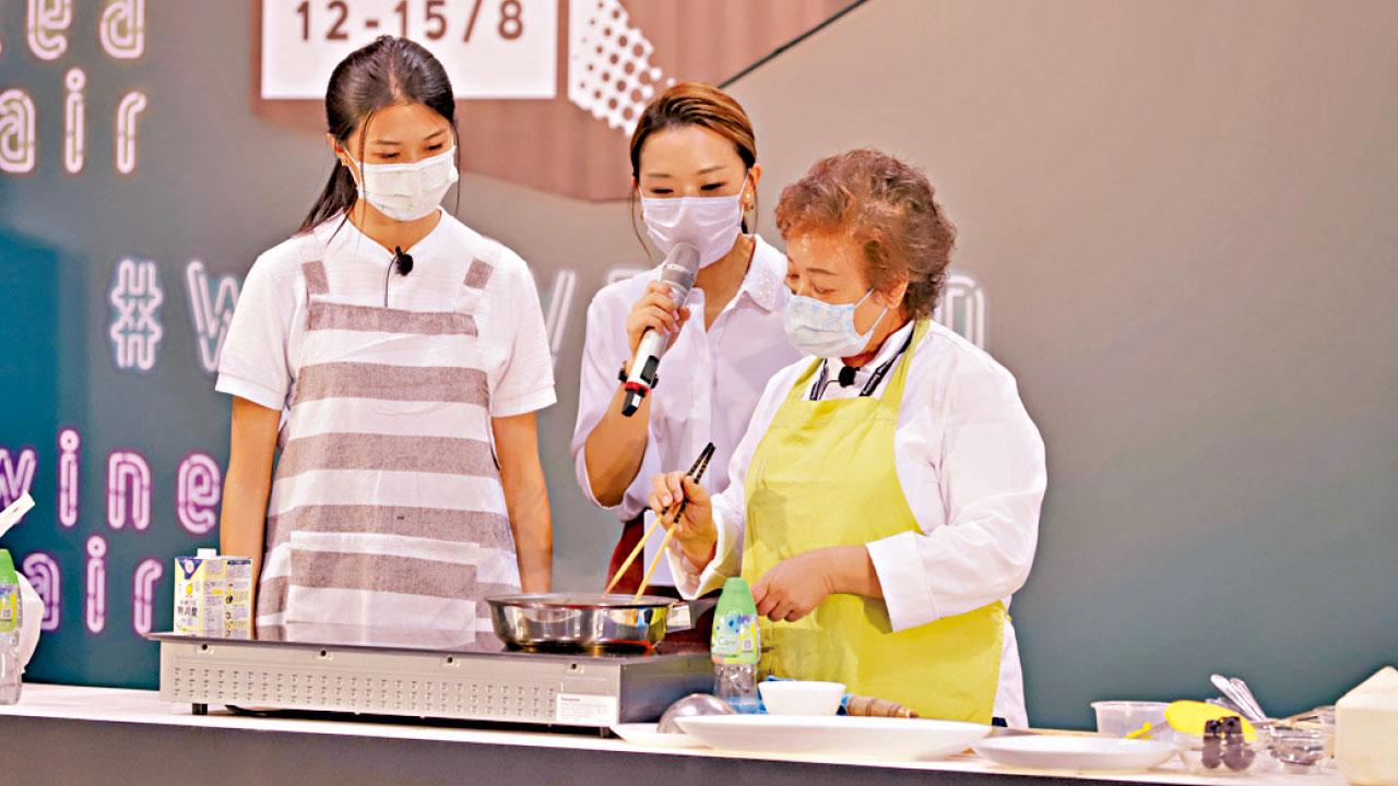 星級名廚美食博覽露兩手慶回歸25周年