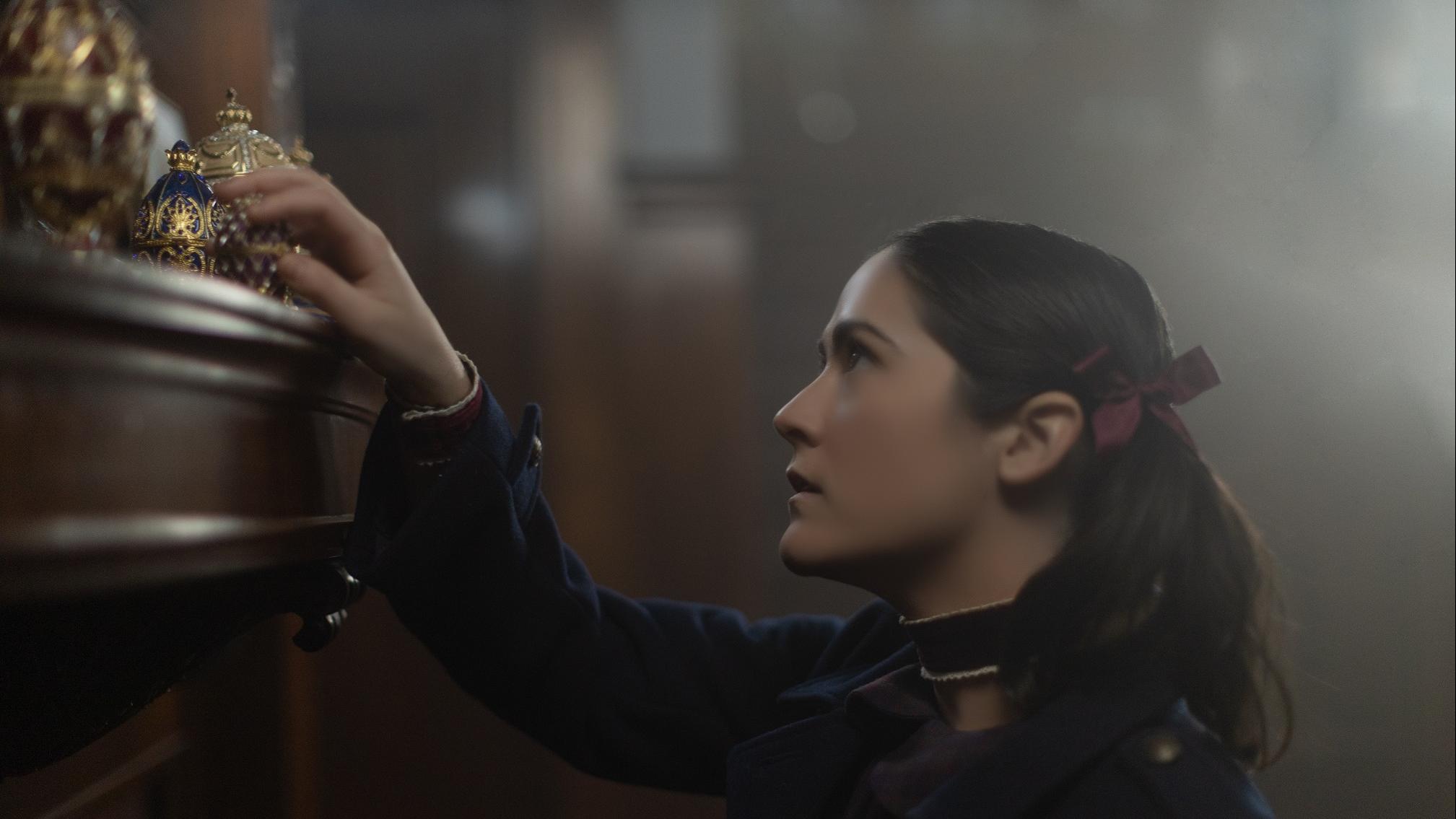 孤疑前傳｜25歲伊莎貝福曼不靠CG 逆齡演9歲女孩