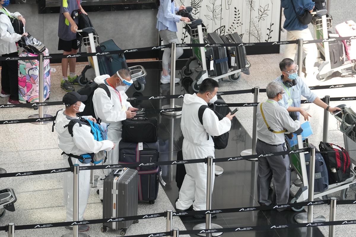 政府實施「3+4」檢疫安排後，抵港旅客人數有所增加。(資料圖片／陳奕釗攝)