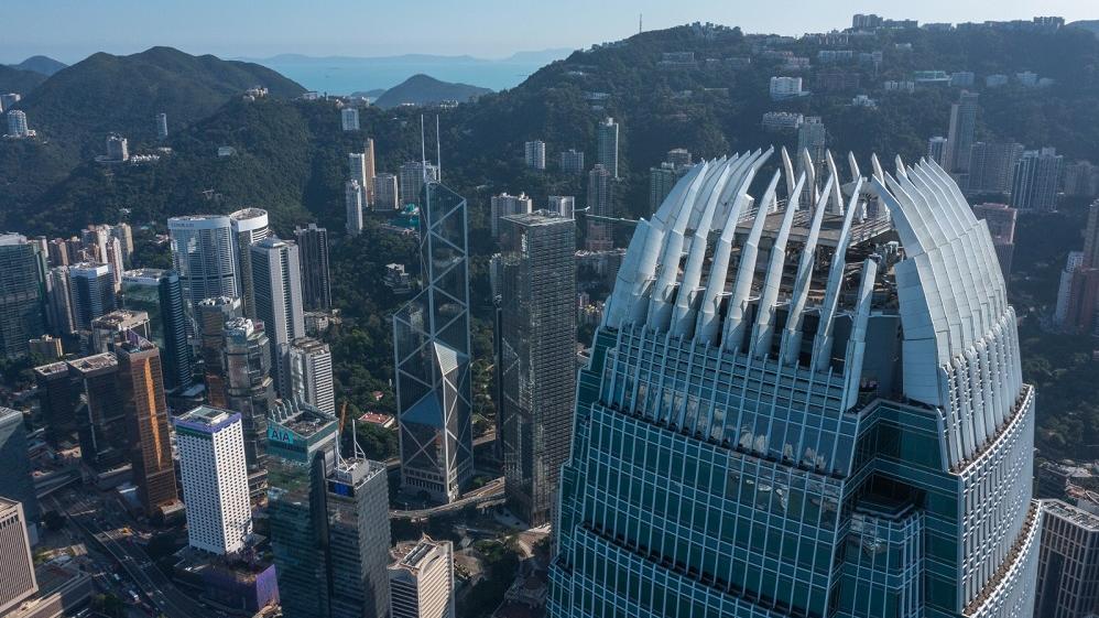 仲量聯行指，暑假是寫字樓傳統租賃淡季，7月甲級寫字樓空置率較6月略為上升，其中中環空置率由6月的7.9%上升至8.2%，九龍東空置率則回落至12.6%。(資料圖片)