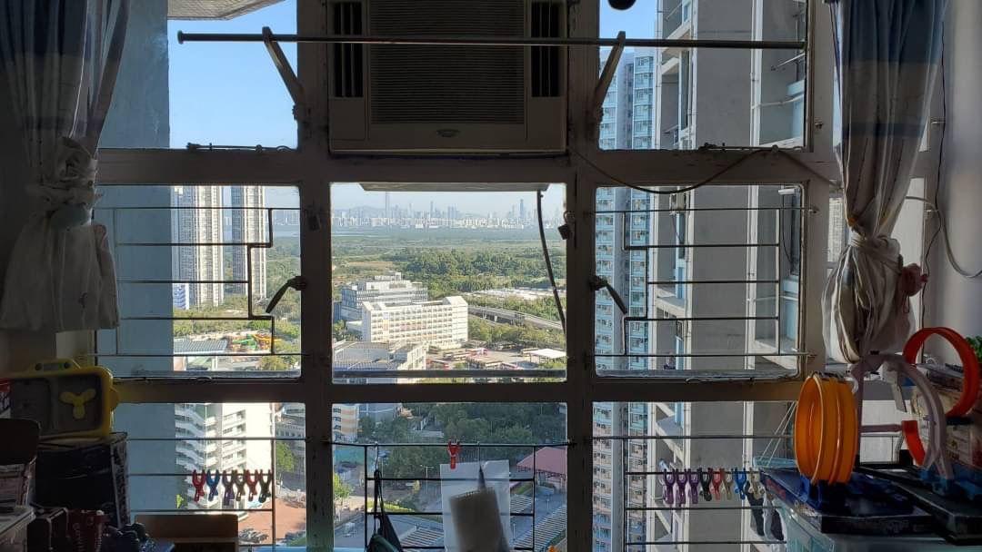 居屋天祐苑業主擔心新盤搶客，於是減價讓步，以510萬元(已補地價)將單位易手，成交價低市價5%至8%。單位景觀遼闊開揚，可遠眺深圳。(代理提供相片)