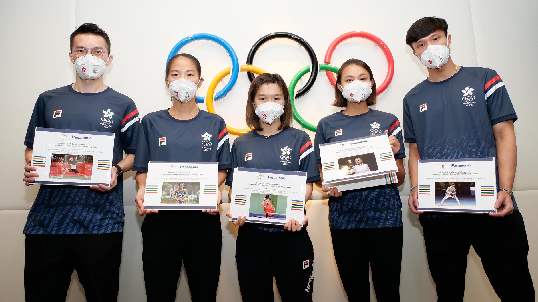 10名運動員獲頒贈合共345.6萬元運動獎學金。