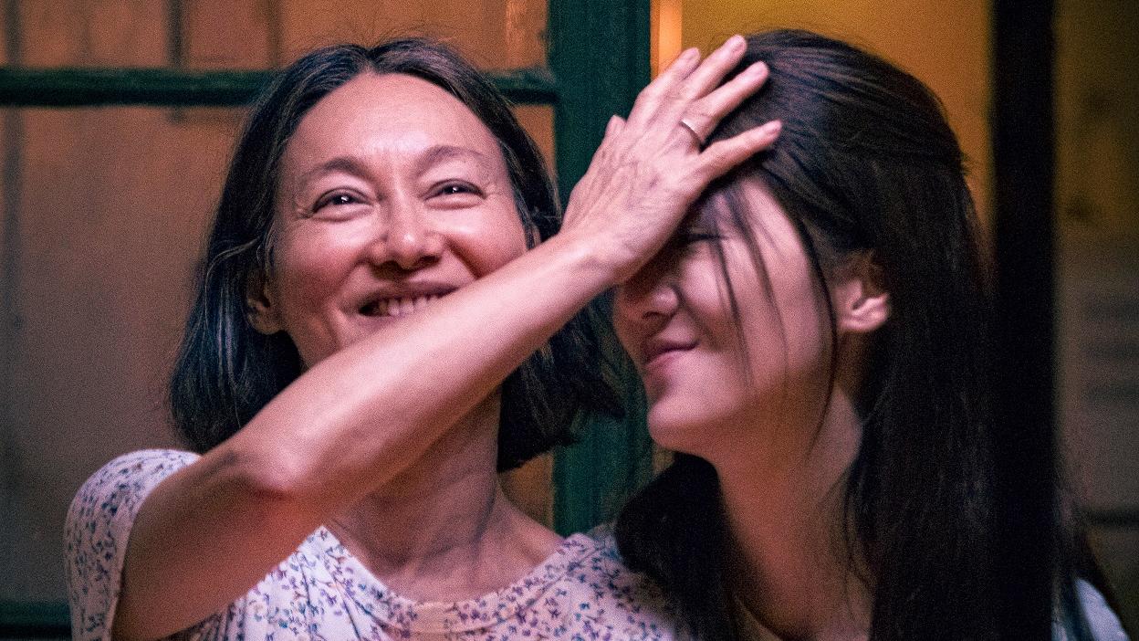 一路瞳行｜惠英紅為演失明母親刮到雙眼通紅 吳千語帶動入戲情緒爆發