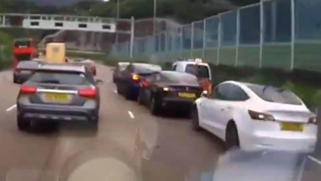 吐露港公路接連發生多宗交通意外　往九龍龍尾已過康樂園