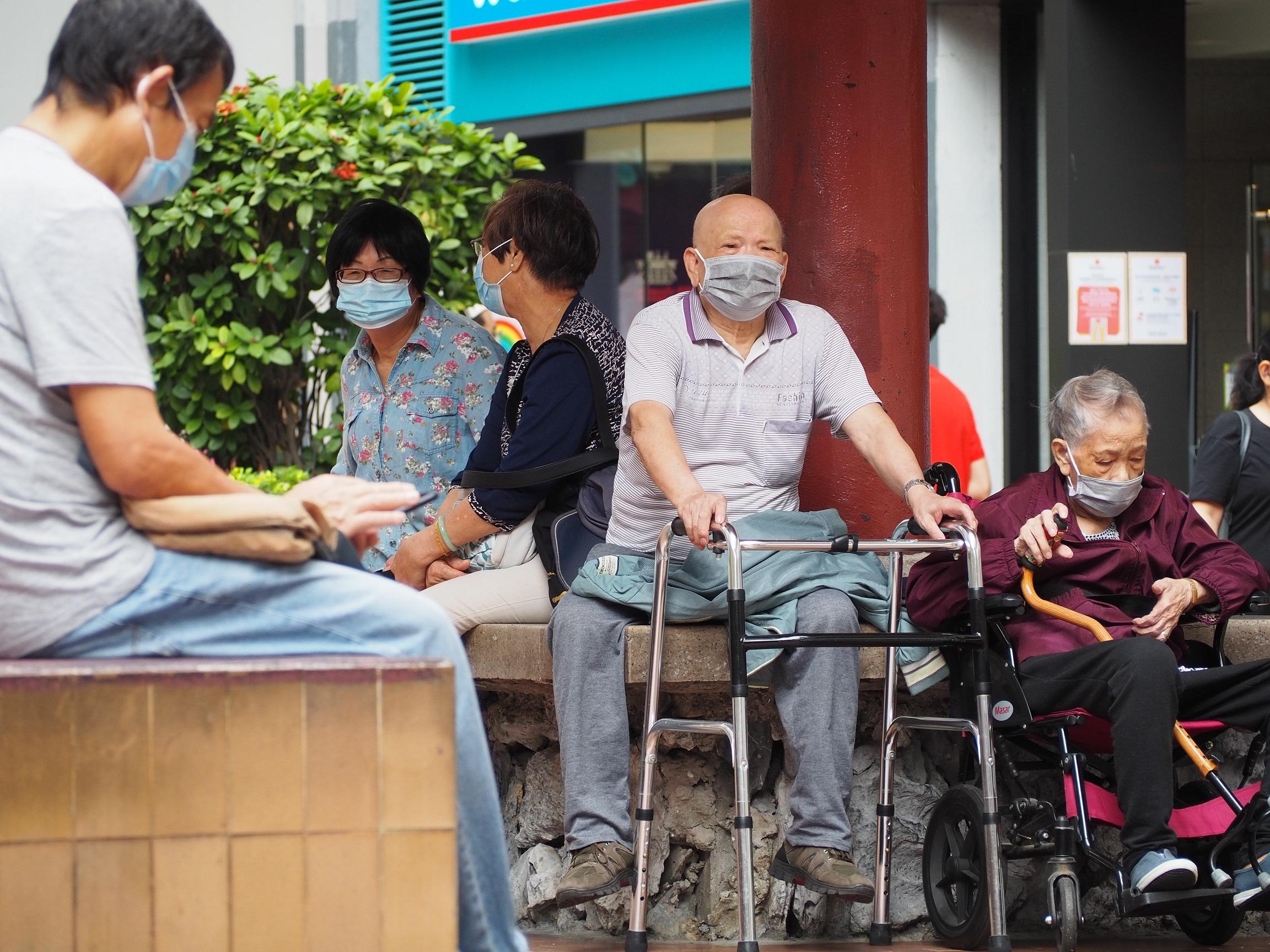 你拿甚麼定義自己