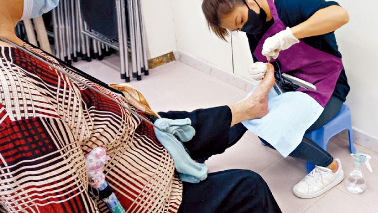 為長者片甲不留