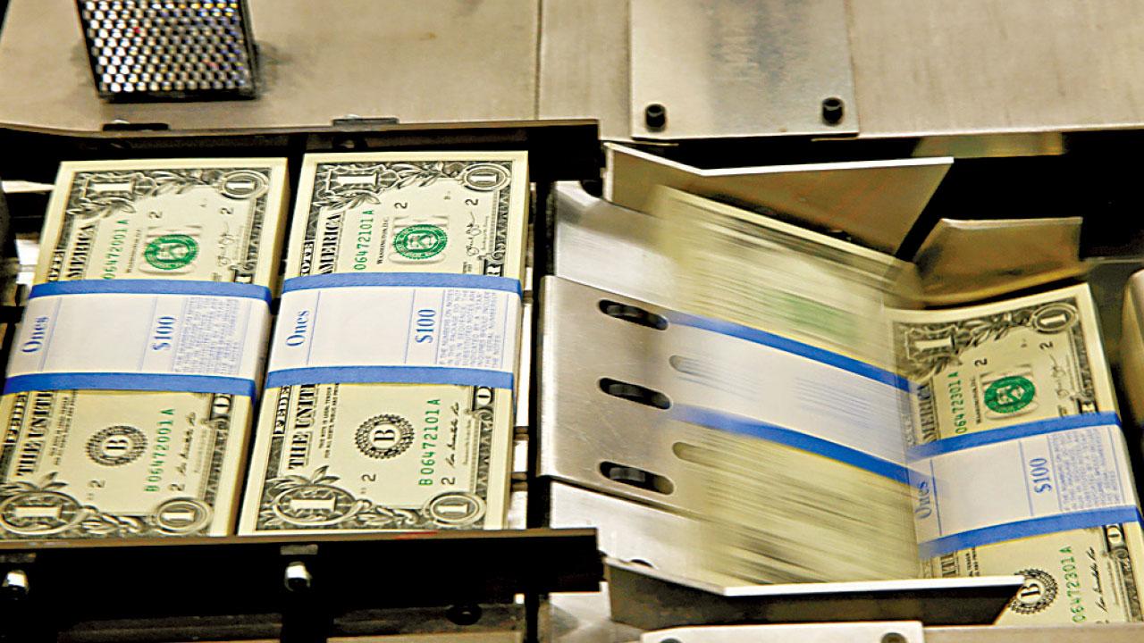 中國已經狠賣了帝國主義債券？