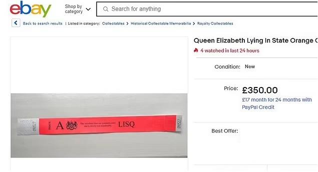 民眾把紙手帶放上ebay出售。(互聯網)