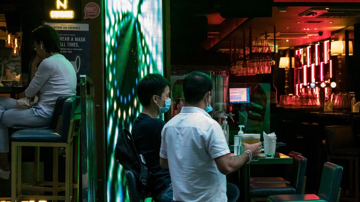 食環署和警方過去一晚共巡查48間酒吧或酒館。(資料圖片)