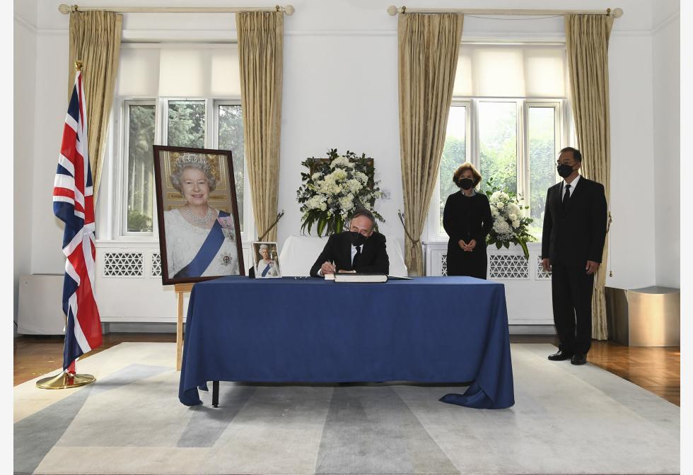 王岐山將代表中國出席英女王的國葬。(新華社)