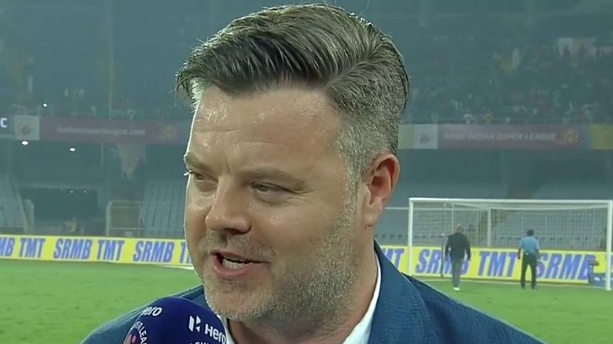 車路士的商業總監因不當言詞而被解僱。(網上圖片)