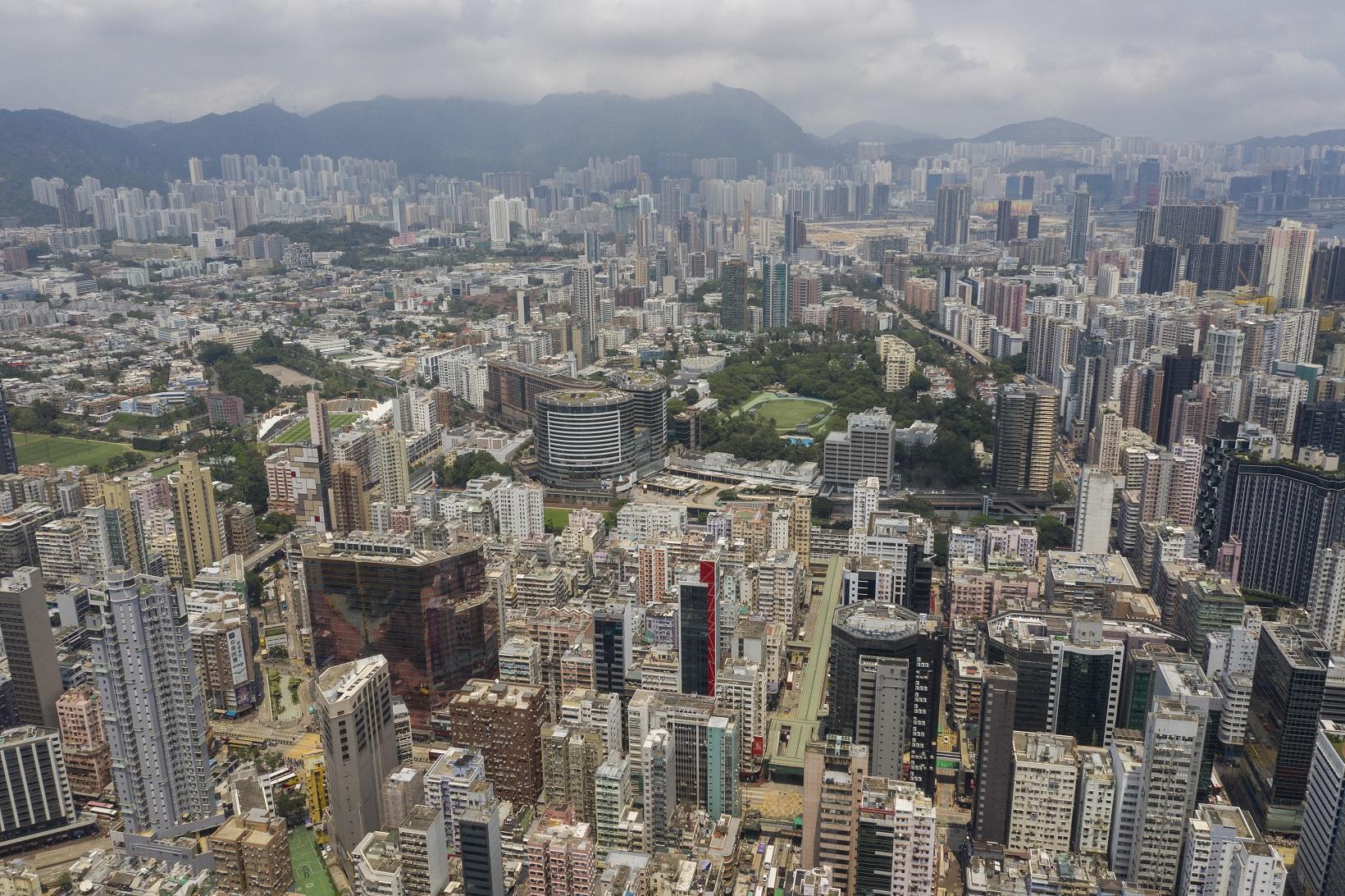 施政報告2022｜利嘉閣廖偉強：退辣稅吸人才 助樓市稍回穩 冀盡快推「0+0」