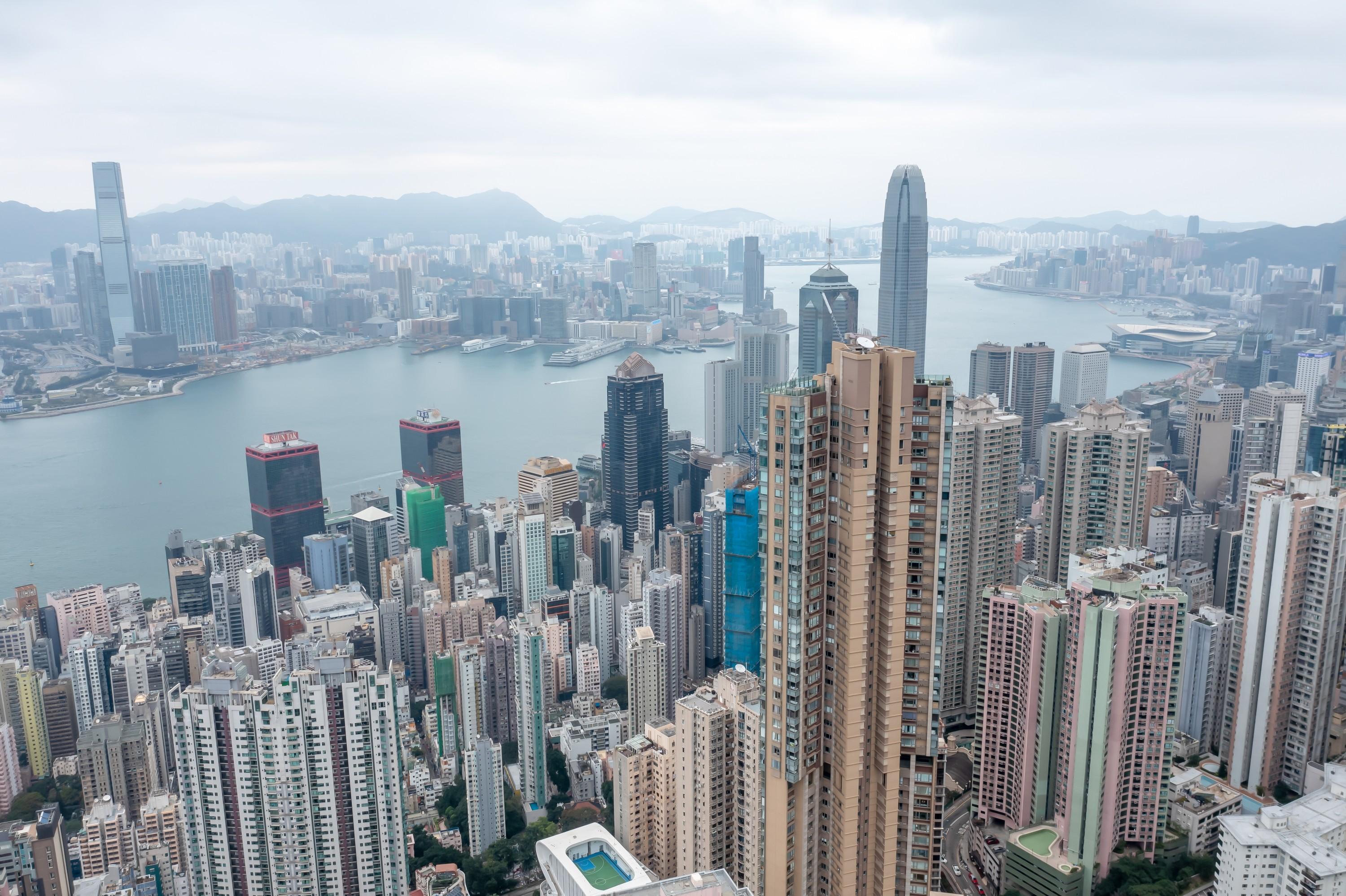 前況未明寧租樓好過做業主 港島西區上月租務爆升至500宗