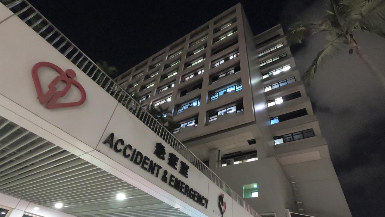 筲箕灣內地男子遭7刀煞追斬，清醒送院。(資料圖片)