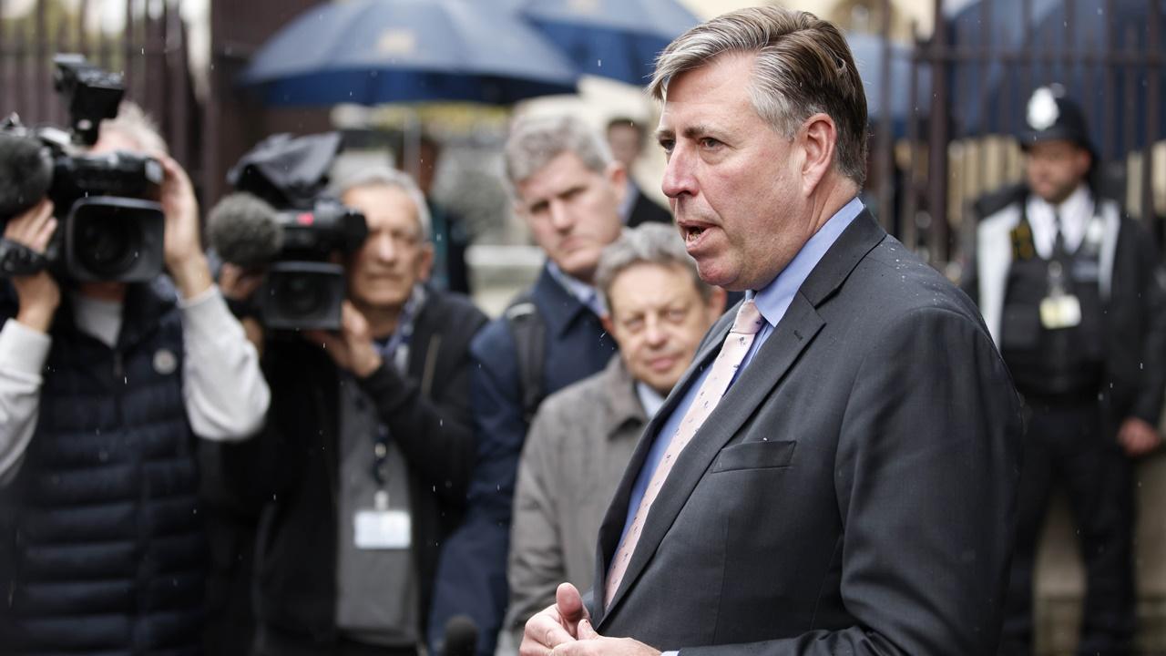 保守黨指參選者至須取最少100名黨內提名，料下周五選出新黨魁。(AP)