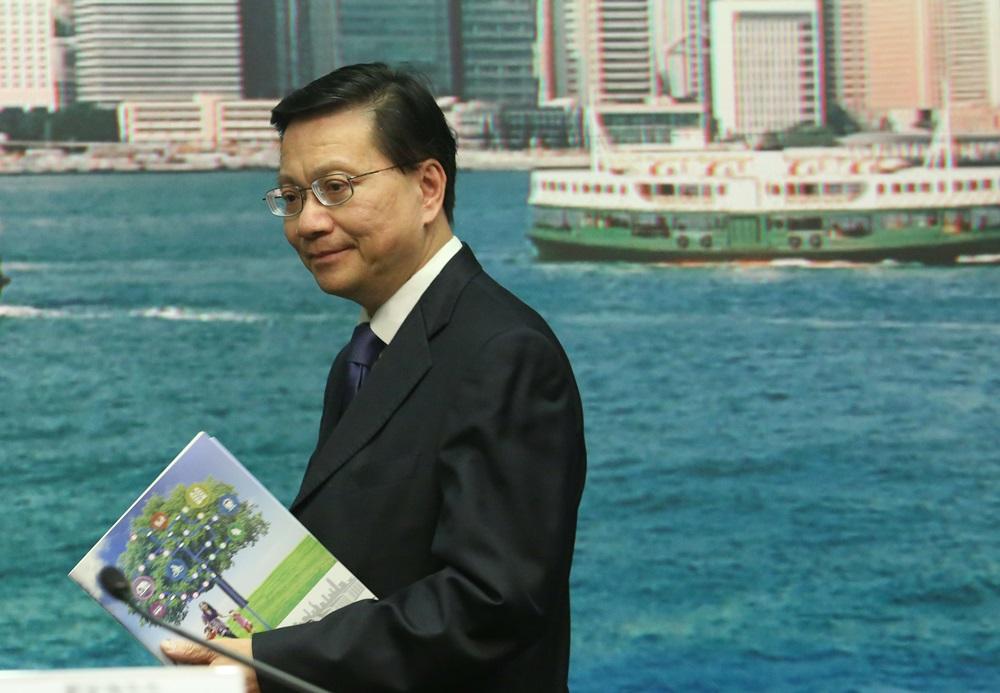 張炳良指，政治因素令香港的自由開放和前景受到前所未見的國際懷疑。(資料圖片)