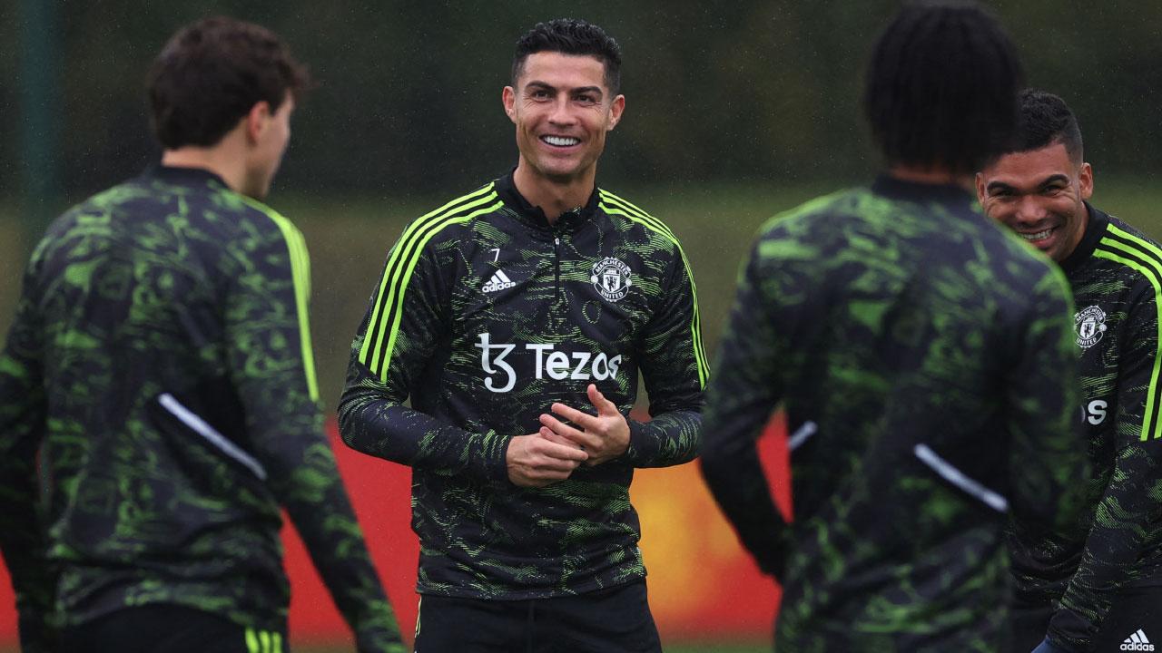 阿仙奴輪換鬥挪威奇兵 曼聯襲奧摩尼亞求反彈