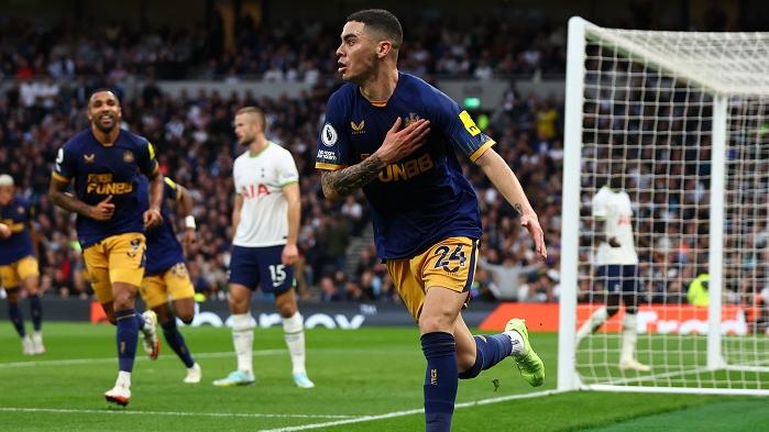 阿米朗的入球為紐卡素一度領先2球。(路透社)