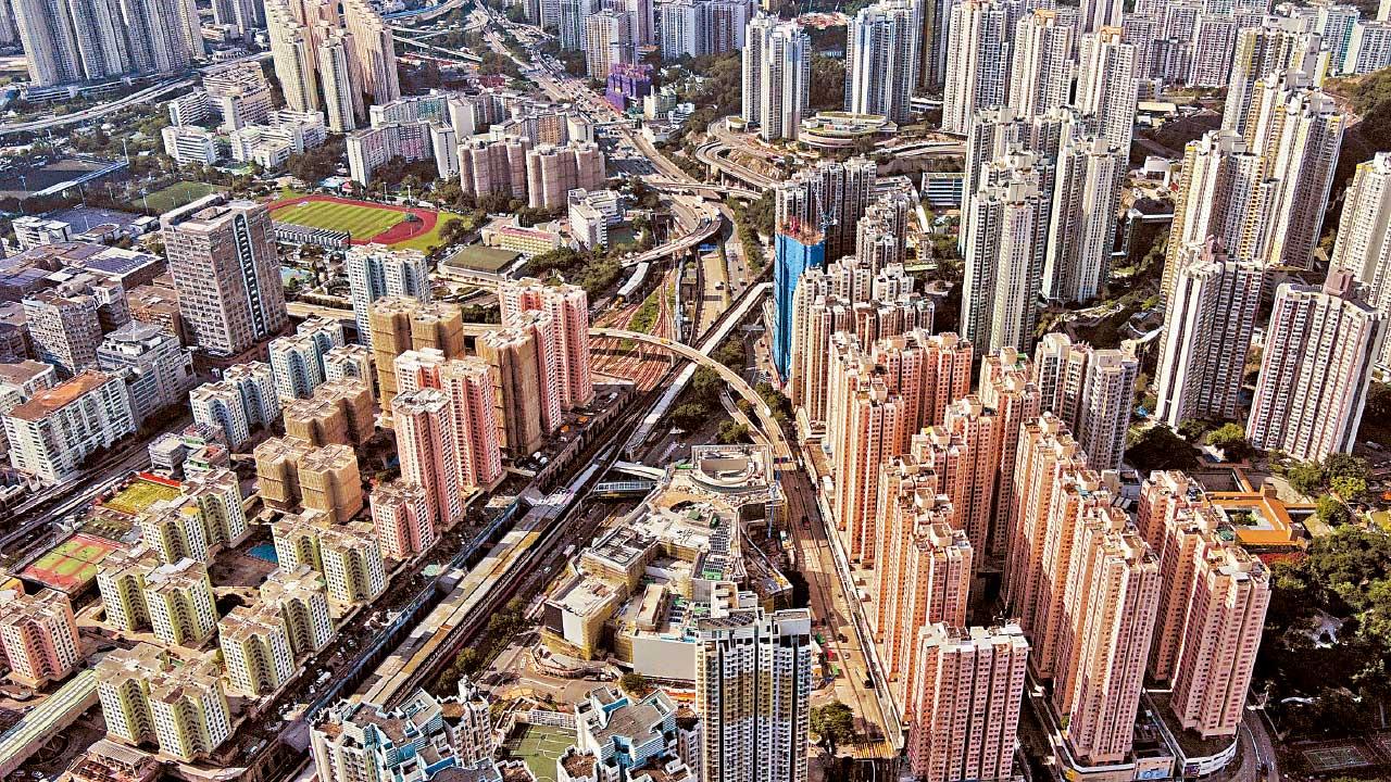 憧憬撲空｜新世界高位插一成 減辣不似預期 地產股跌凸