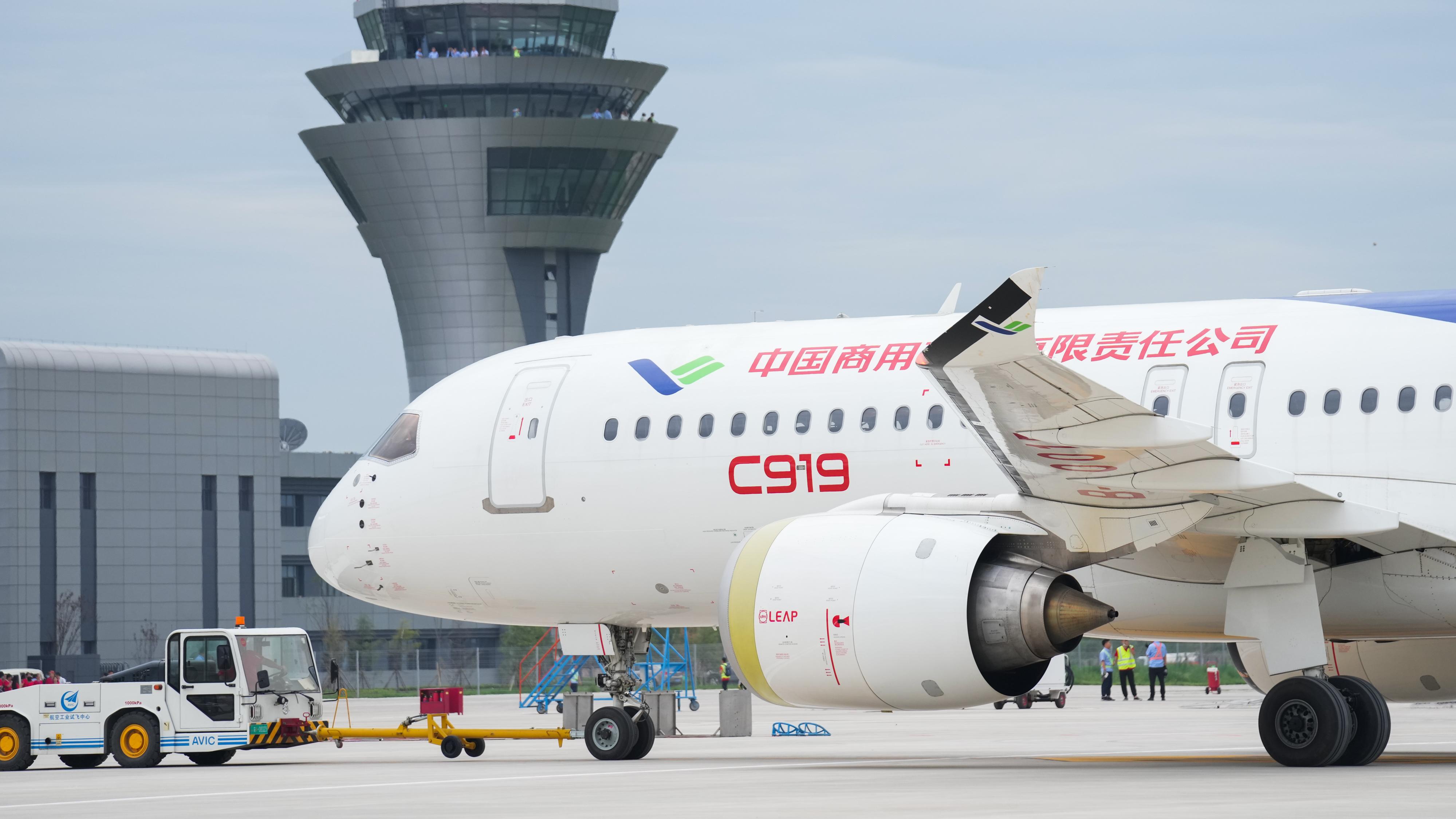 C919已取得型號合格證，預計年內交付首架機予東航。(新華社)