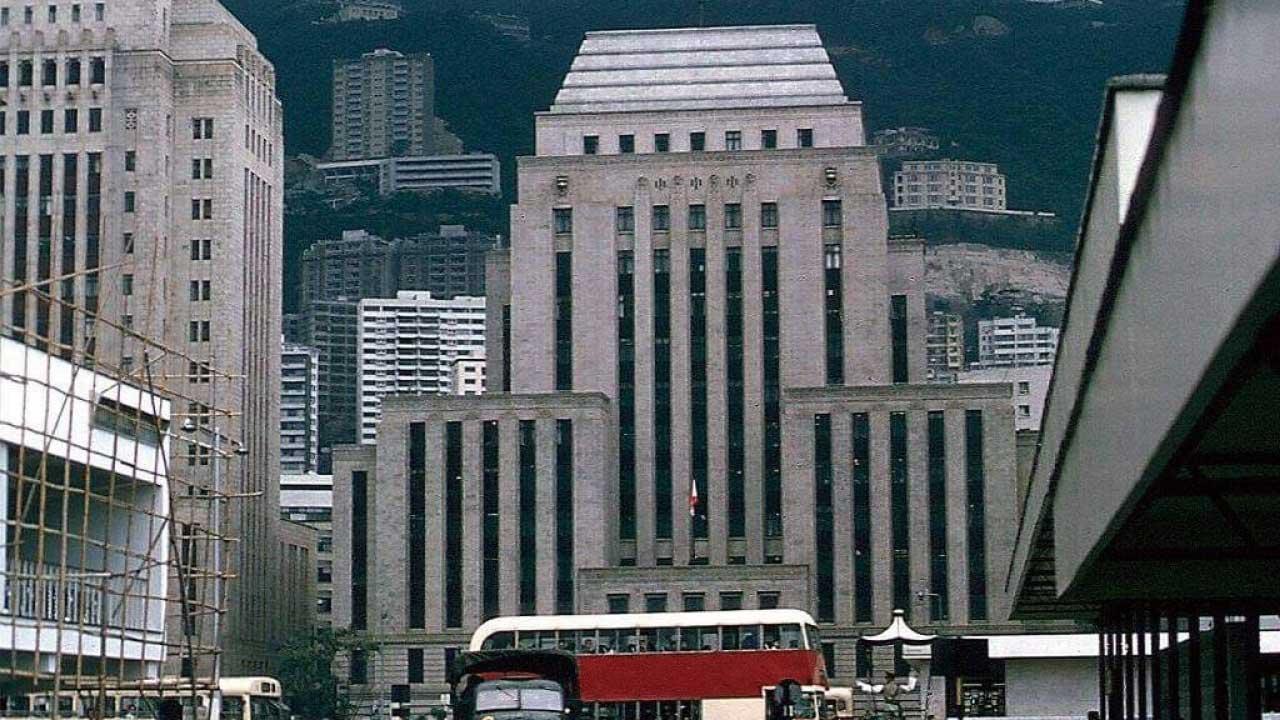 大笨象逃出金絲雀籠(上)