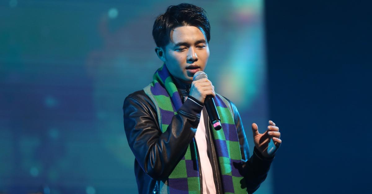 何猷亨為母校罕有獻聲 自認戇子暗示單身？