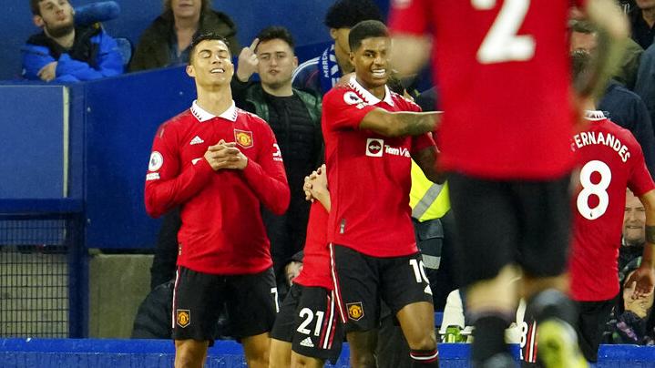 C朗射入第700個球會入球。(美聯社)