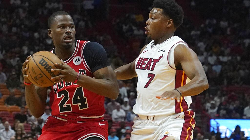 NBA｜ 熱火108:116不敵公牛    (美聯社)