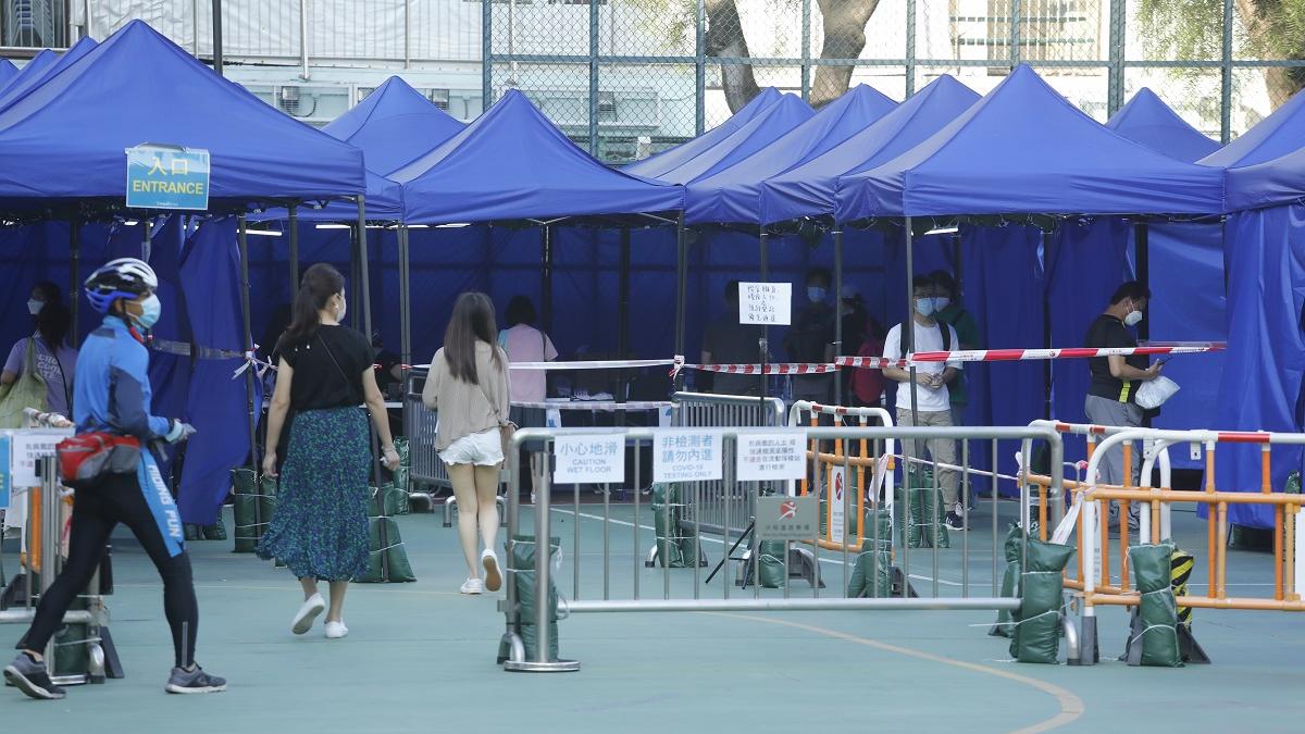 全港85個社區檢測中心和社區檢測站，將推出兩級制自費檢測服務。(資料圖片／林俊源攝)
