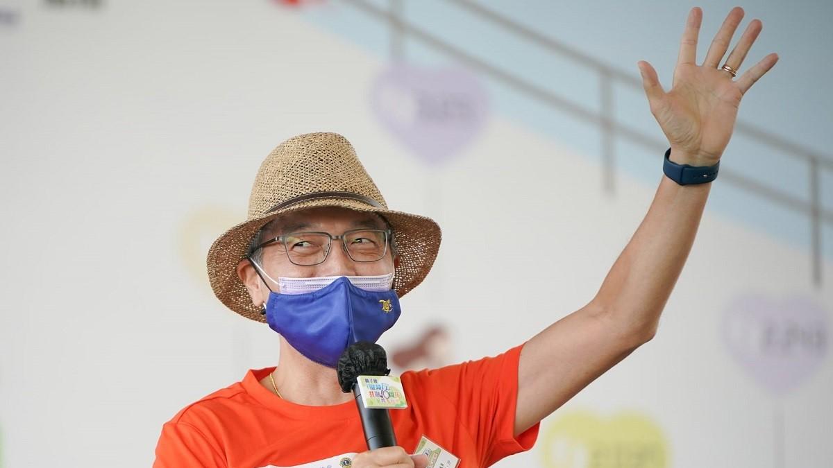 林正財建議政府購買私營基層醫療服務，有助做好地區預防工作。(李睿哲攝)