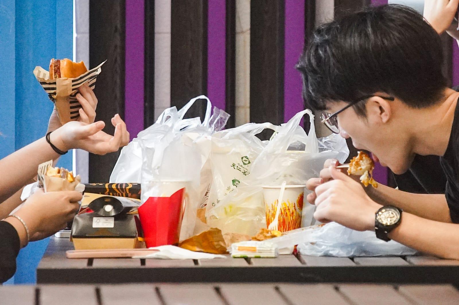 走塑｜替代品不足 徐汶緯盼政府引入更多供應商