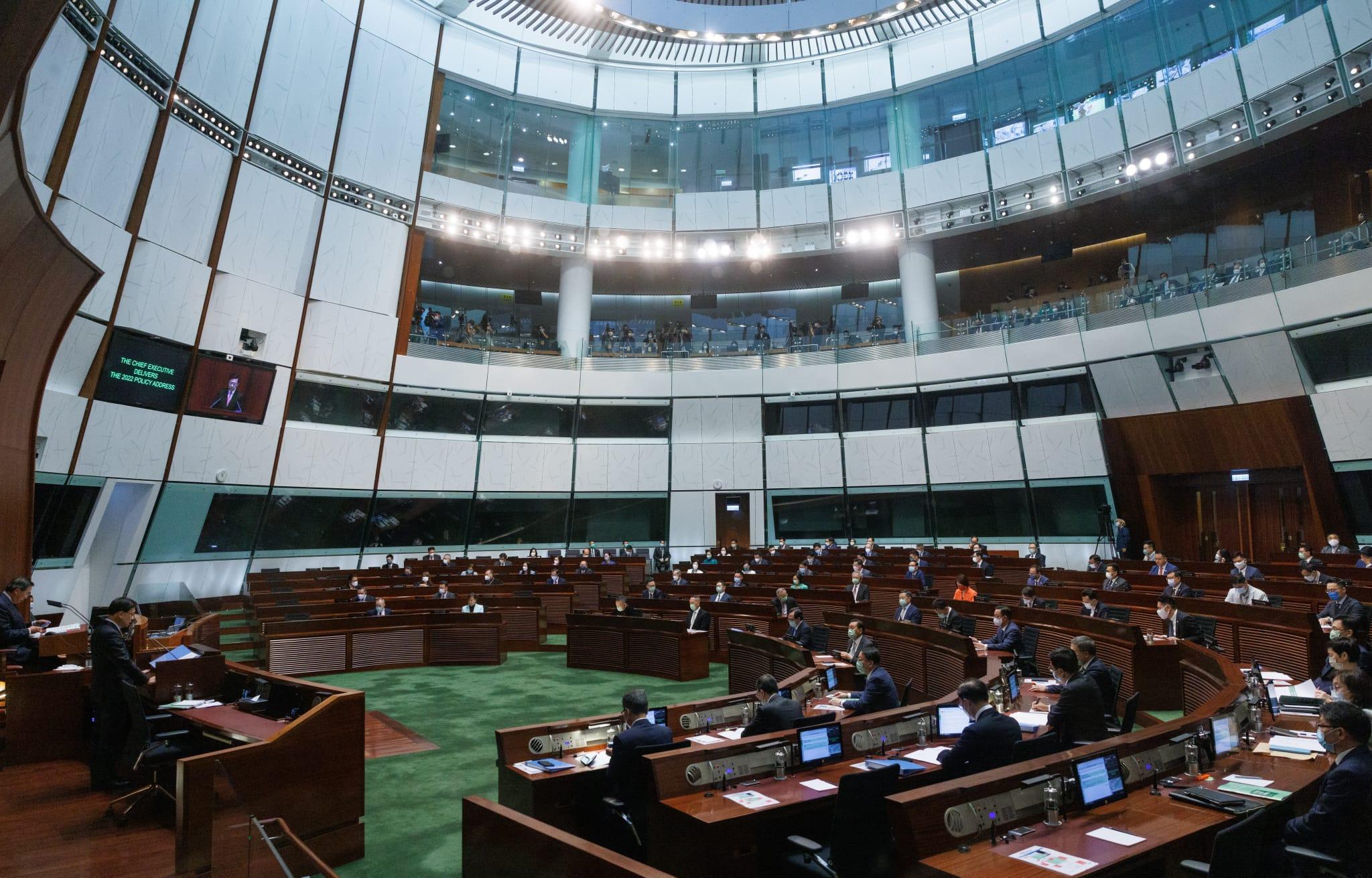 施政報告2022｜成立「招商引才專組」　加強內地和海外推廣