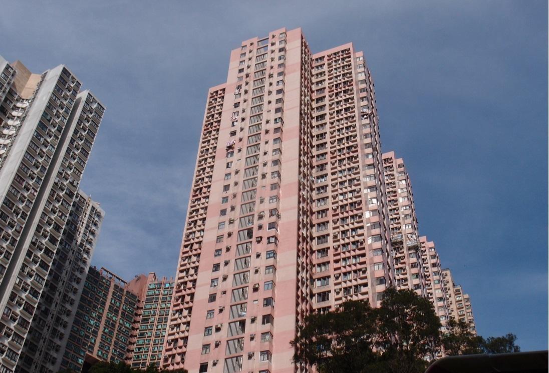 北角半山屋苑富澤花園套三房單位，最新以820萬易手，原業主早於80年代僅50萬元買入，至今樓價升值15倍。