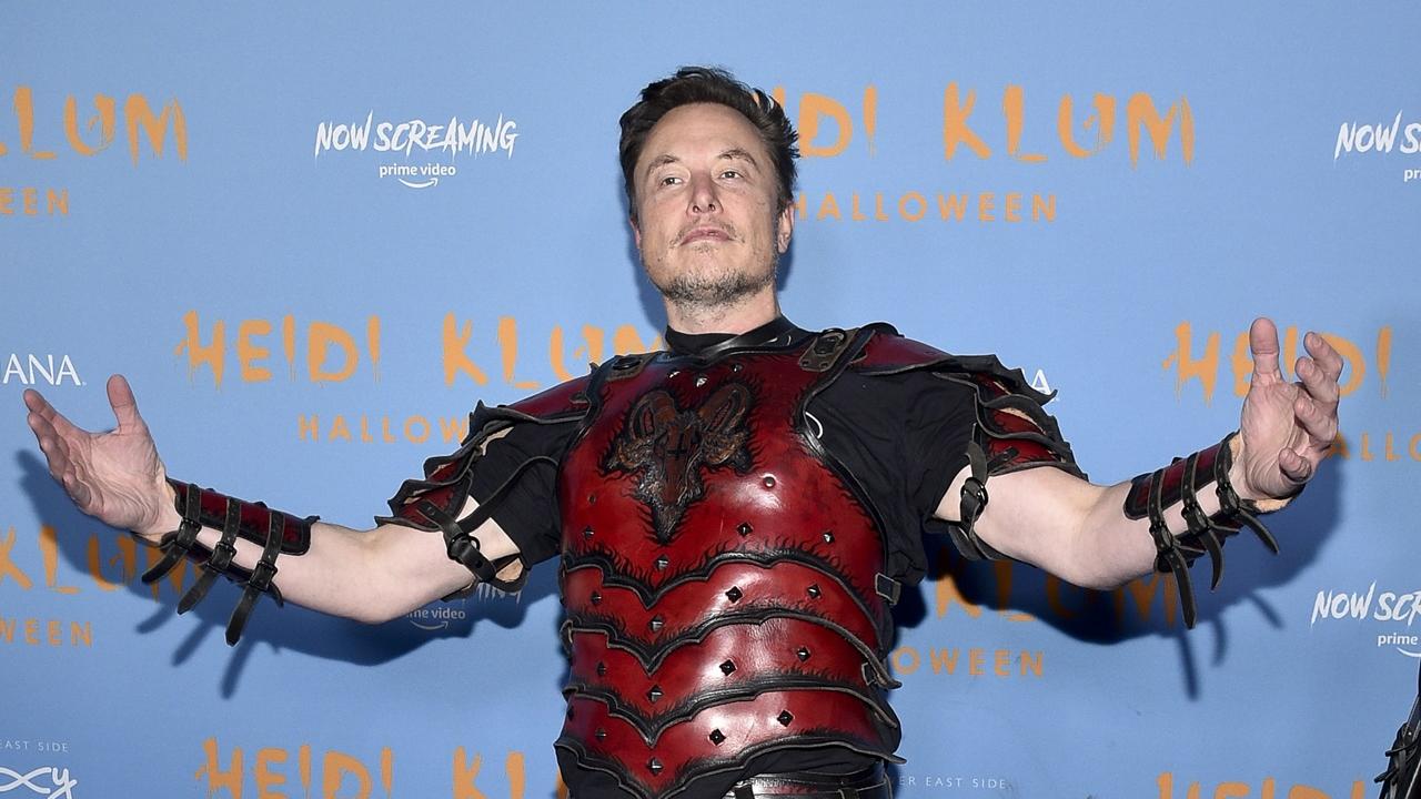 馬斯克據報將調200名中國工程師到美國，複製上海廠的成功。(AP)