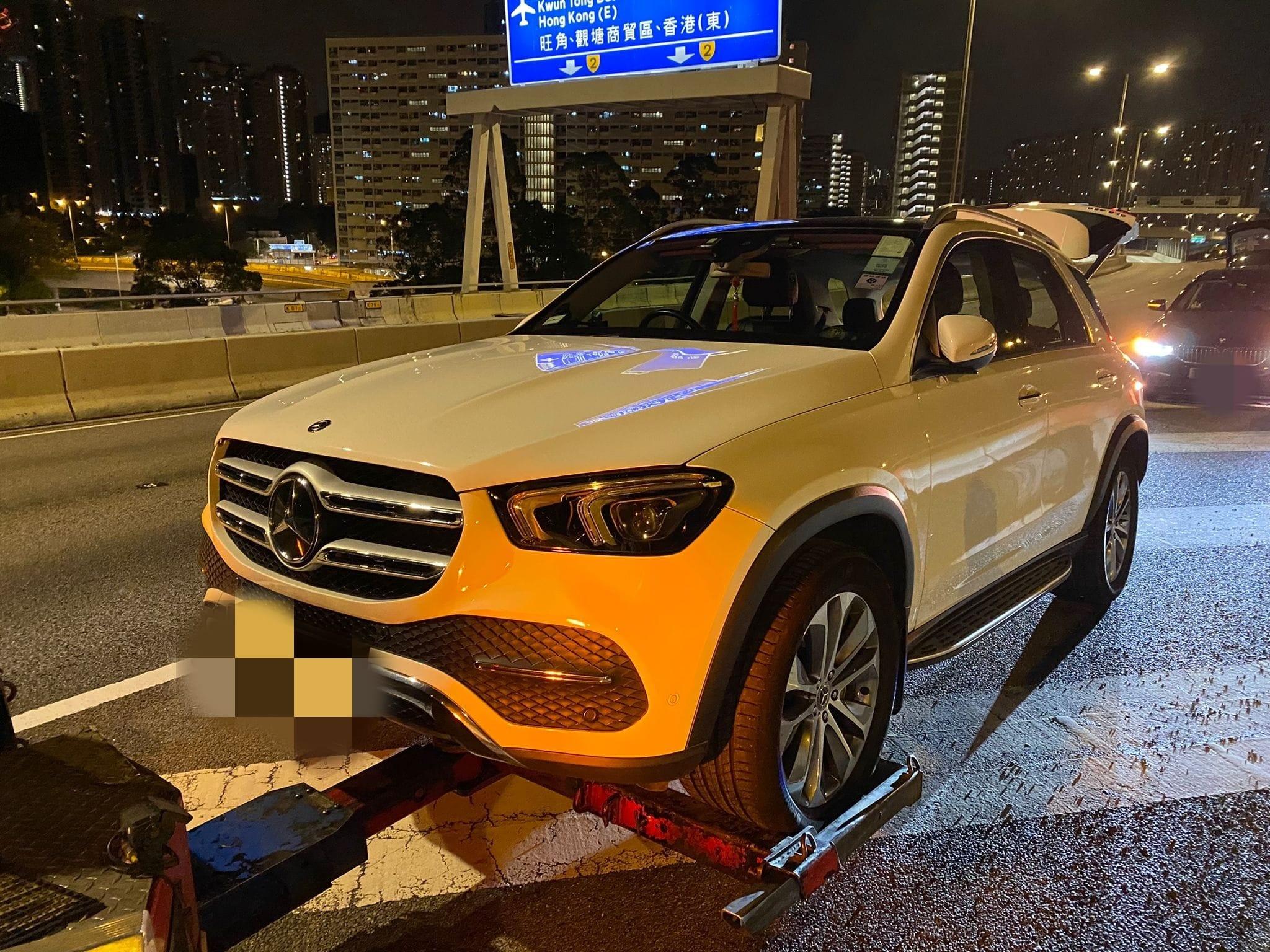 私家車觀塘繞道超速兼多次爬頭　34歲司機涉醉駕危駕被捕