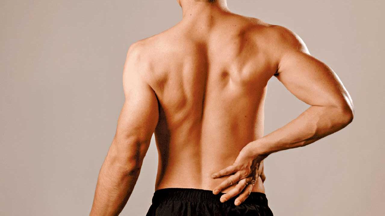 盆骨歪斜與腰痛