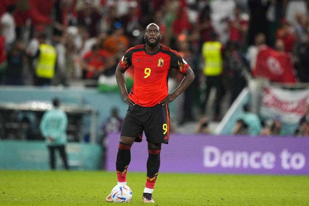 盧卡古傳充當了隊友之間的和事佬。(美聯社)