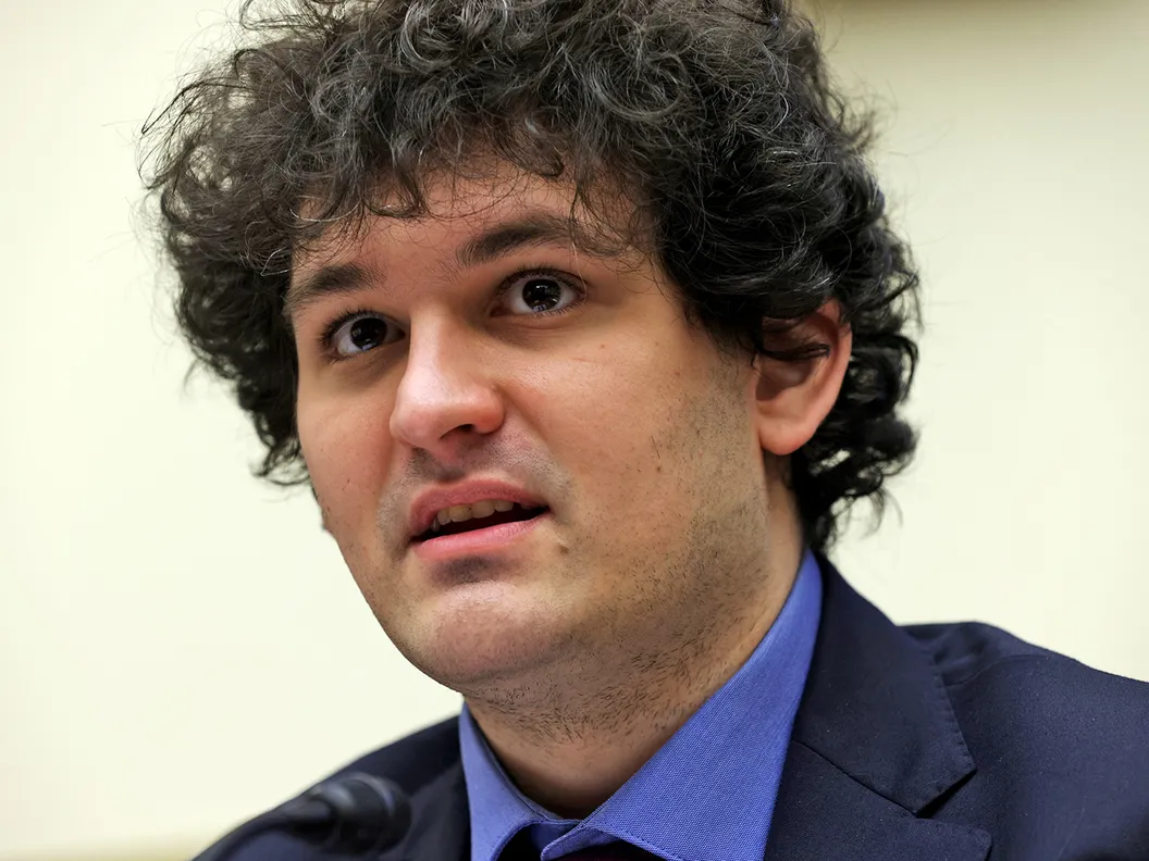 加密貨幣｜FTX創辦人SBF去信向員工道歉  稱破產前抵押品價值已暴跌