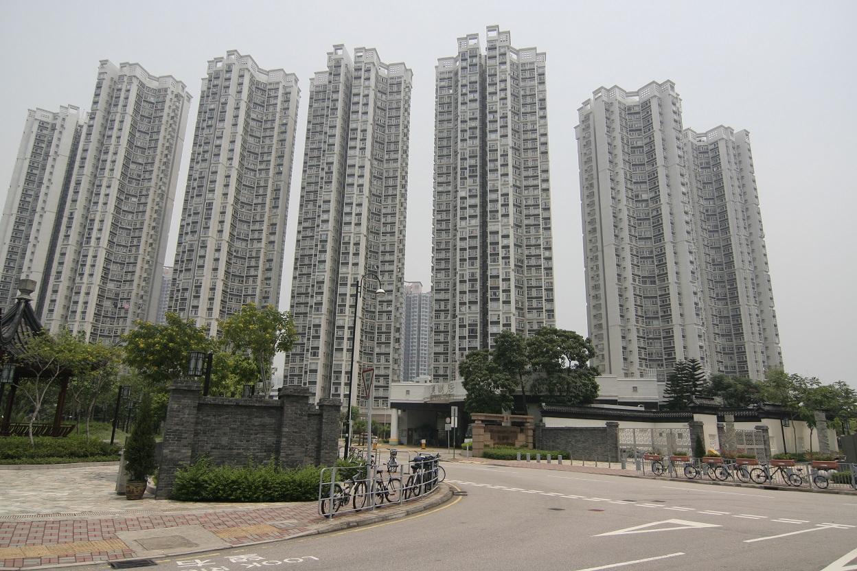 二手登記尋底 部署通關反彈