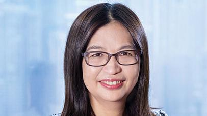 梁鳳儀接替歐達禮任證監會CEO