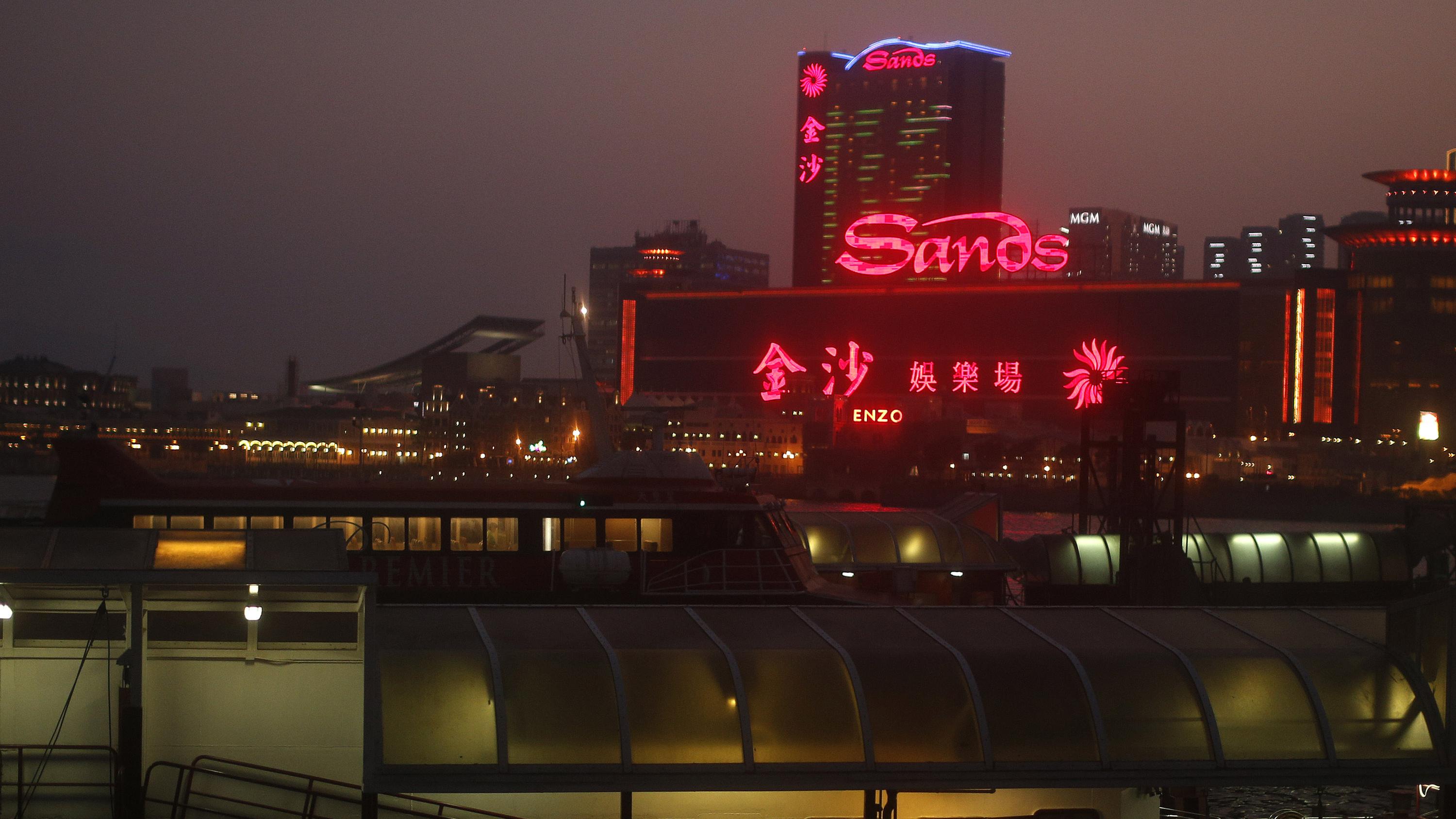 澳門賭牌｜金沙中國承諾投資302億澳門元獲批1680張賭枱 美高梅增至750張