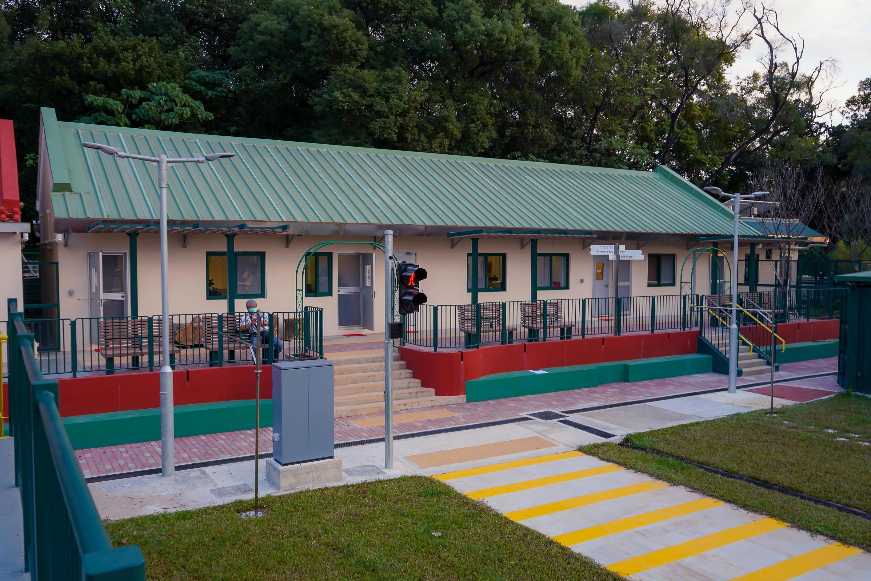 香港首間導盲犬訓練學校開幕 佔地逾2.4萬呎設模擬社區安心訓練