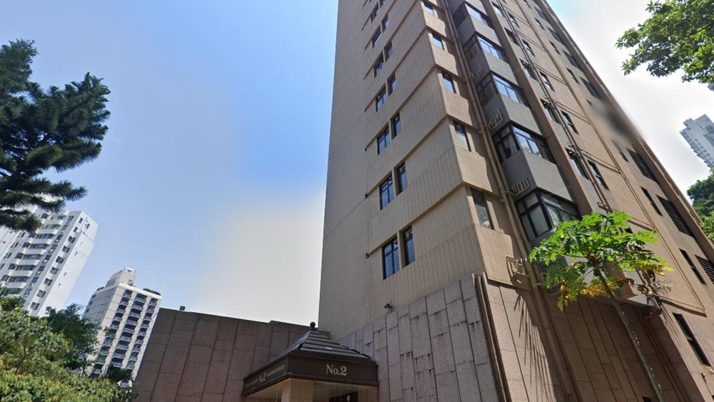 半山馬己仙峽道外籍男企跳，對峙約2小時終被勸服。(Google Map)