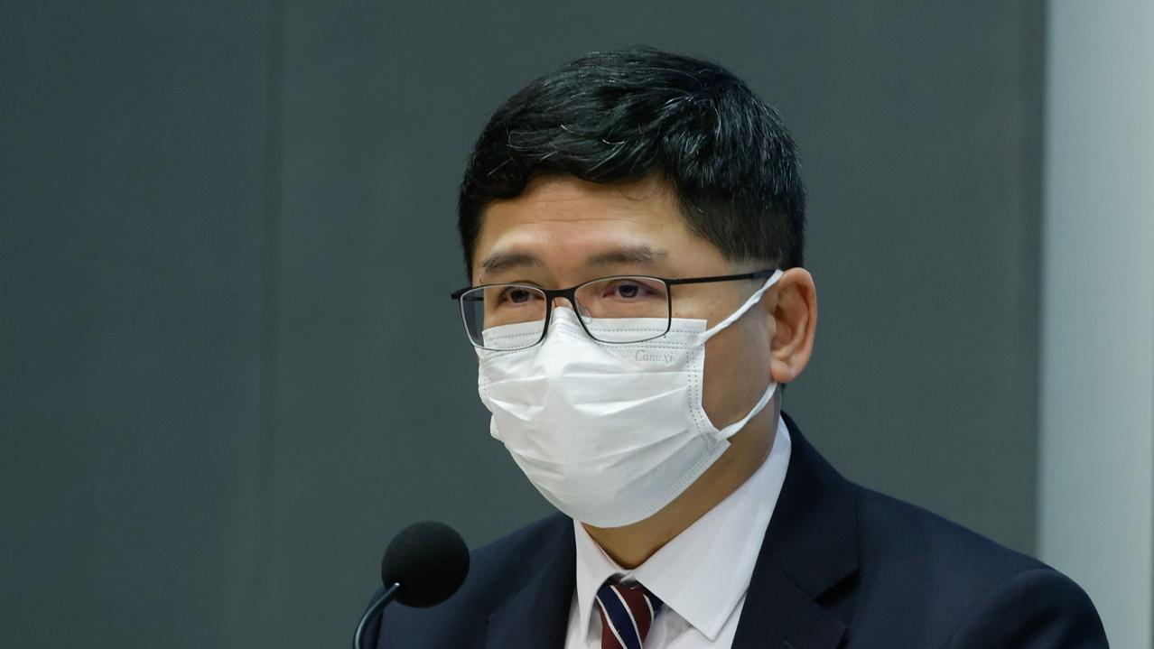 高拔陞：留院病人數目處於高位，已增特別酬金吸引休假員工。(資料圖片)