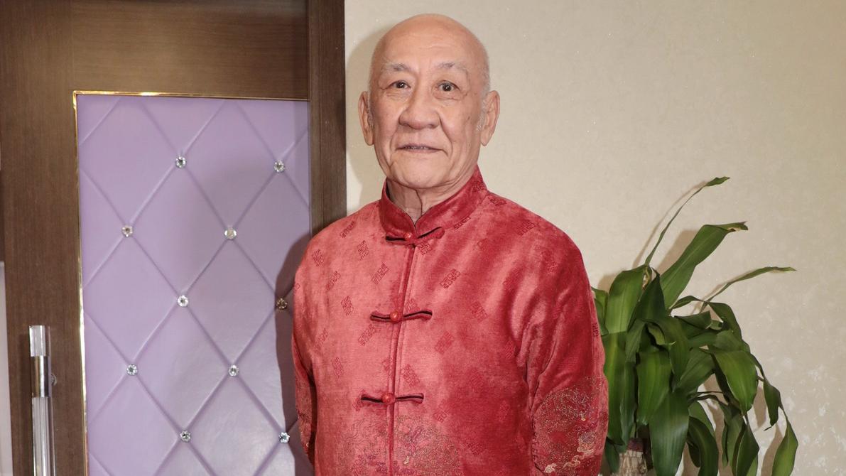 施明昏迷留醫｜李家鼎提家事扯火︰再問我就掟咪走