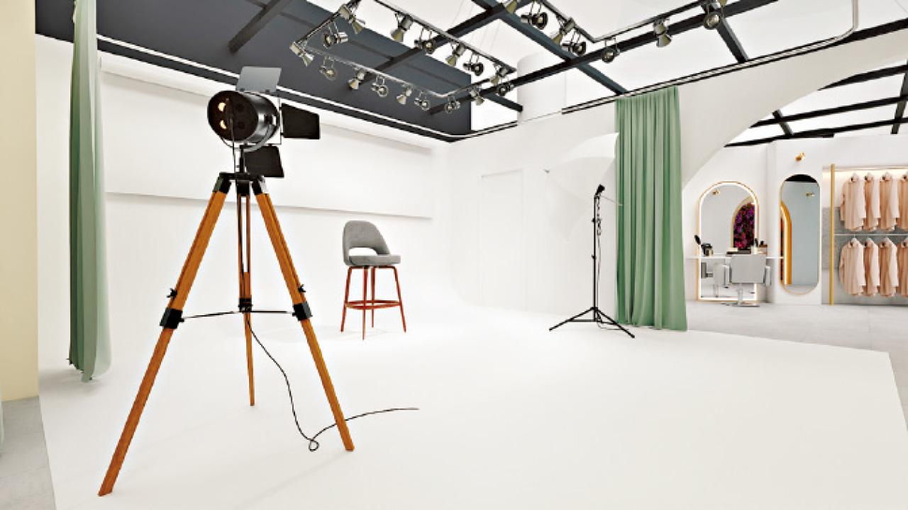 迪士尼授權自拍館登陸朗豪坊 化身公主超英話咁易