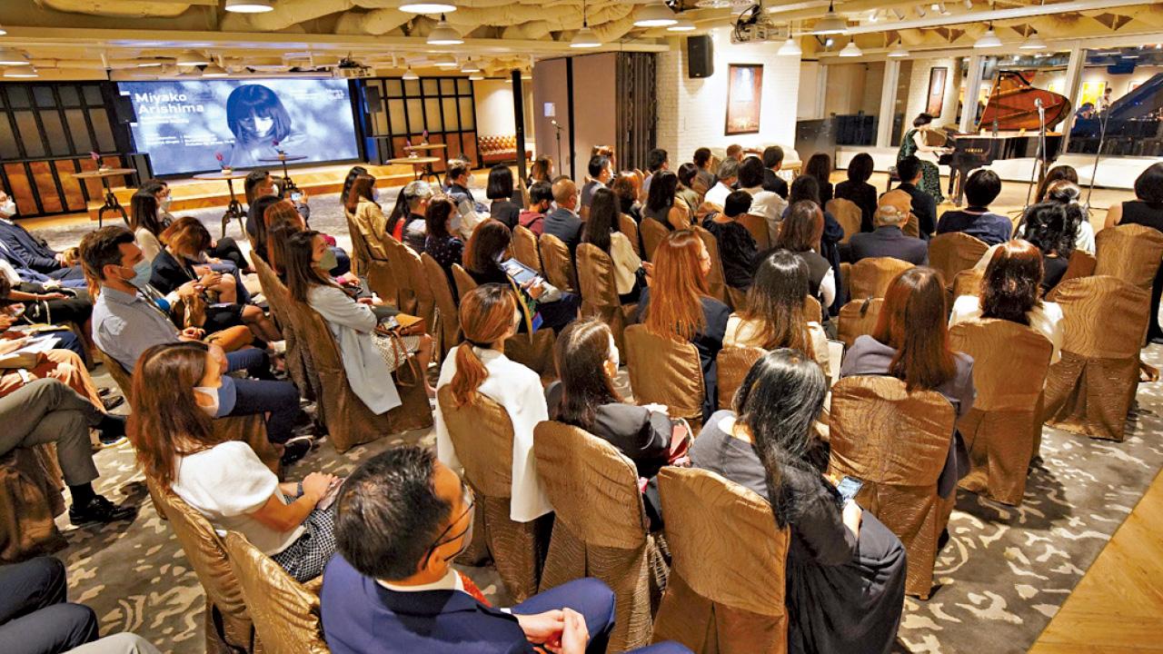 寫字樓裏的音樂會