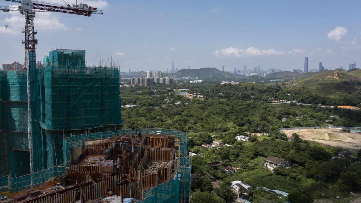 政府計劃修訂環境影響評估程序，把環評程序所需時間縮減約一半。(資料圖片)